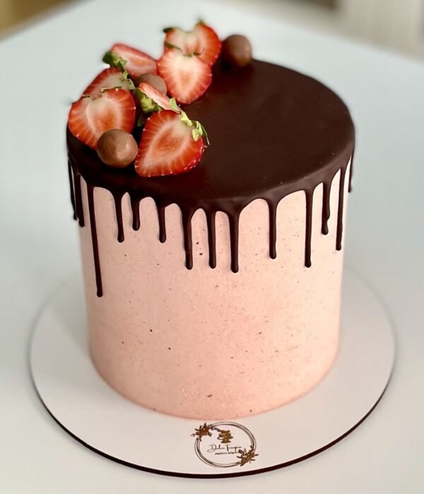 Strawberry Cake