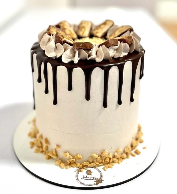 Snickers Cake