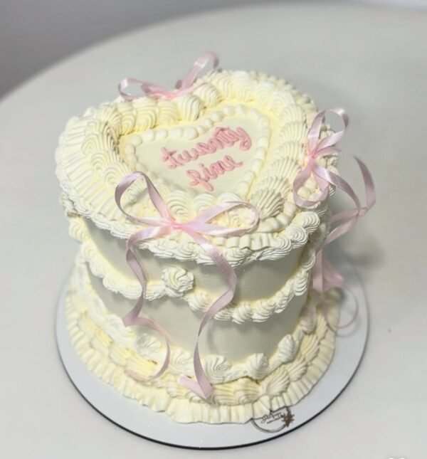 Vintage Heart Cake - Imagen 2